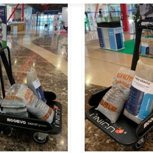 Ver carrito electrico para reparar baches asfalto