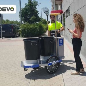 Ver carro electrico recogida residuos urbanos