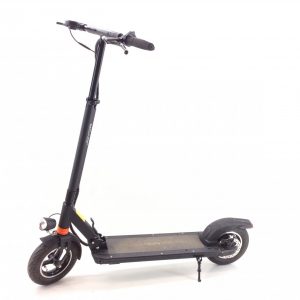 Patinete electrico de marca JOYOR