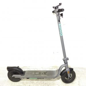 Patinete electrico de marca PURE